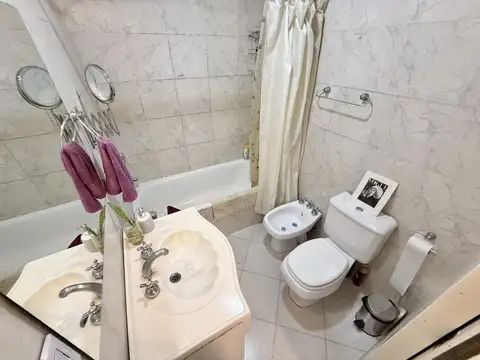 Depto Tipo Casa en Venta al Este