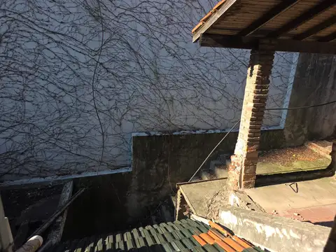 Depto Tipo Casa 3 ambientes con 2 baños