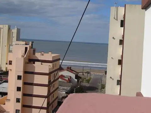 DEPARTAMENTO 3 AMB CON BALCÓN Y COCHERA CUBIERTA