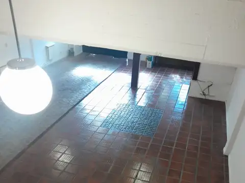 Depto Tipo Casa en Venta con 2 cocheras
