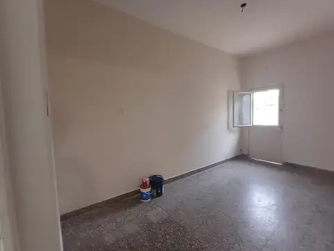 Depto Tipo Casa en Alquiler de 3 ambientes