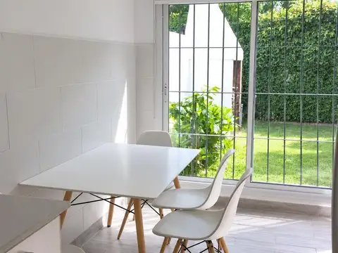 Casa en Alquiler 50 años