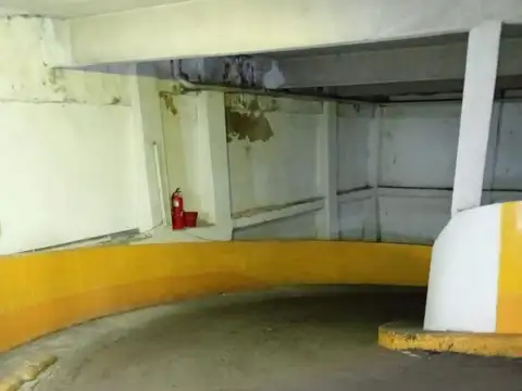 Cochera en Venta Fija