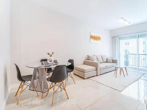 Venta - Departamento 2 ambientes - Dependencia - Plaza Colon - Reciclado