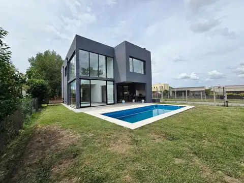 Casa en Venta de 5 dormitorios