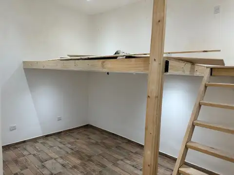 Depto Tipo Casa en Alquiler de Monoambiente