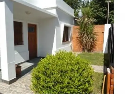 Casa - Venta - Argentina, Malvinas Argentinas - Talcahuano 2800