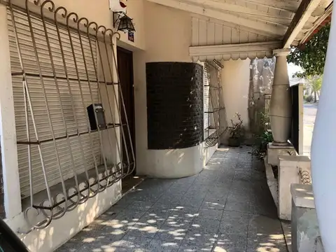 PASO N° 309 E/ CHICLANA Y SARRATEA.-