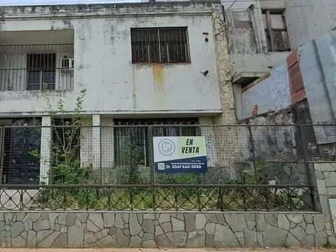 Casa en venta 4 dormitorios, Alberdi