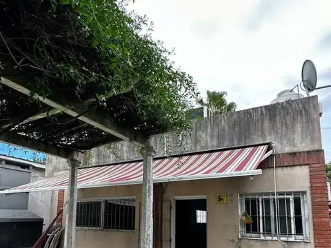 venta, casa, 5 ambientes, pileta, El Palomar