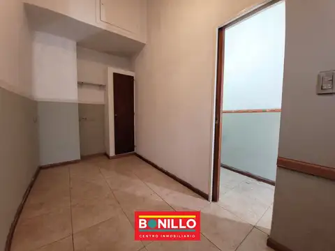 Oficina en Venta 50 años
