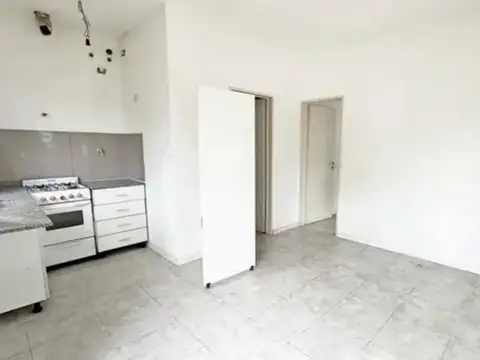 Depto Tipo Casa en Venta en Malaver, USD 54.000