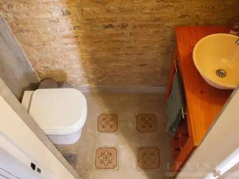 Depto Tipo Casa en Venta 60 años