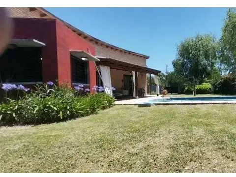 Casa en venta 3 dormitorios con piscina. IBARLUCEA. APTA CREDITO.