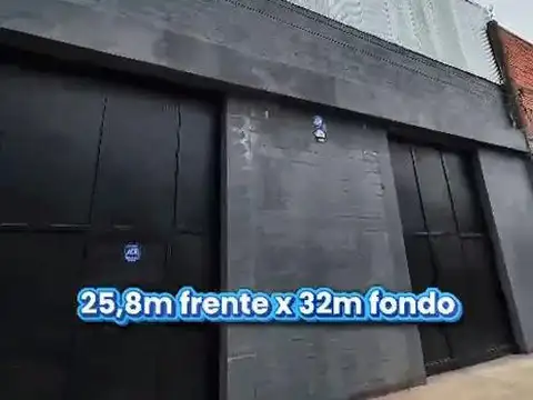 Galpon en Venta 32  mts Fondo