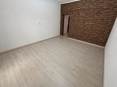Casa en Venta en Parque Casado, USD 165.000