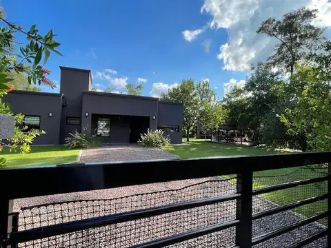 LOS GUINDOS al 100