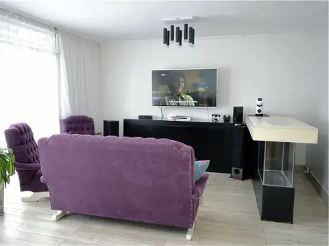 Zeballos 300