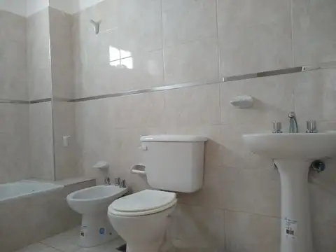 Departamento 3 ambientes con 1 baño