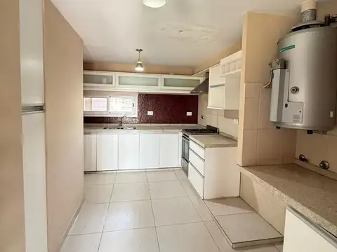 Casa en Venta, zona Alvear