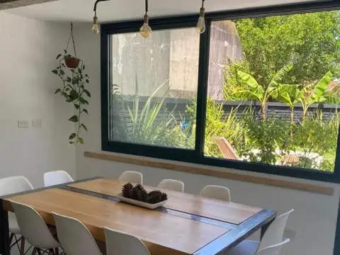 Casa 3 ambientes con 2 baños