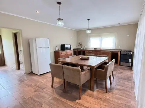 Importante casa con pileta en Club de Campo Las Cortaderas en VENTA sobre ruta 341, Tapia