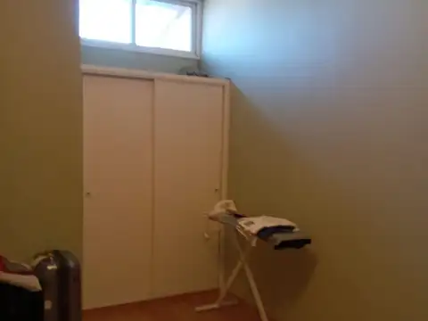 TRIPLEX  2 DORM. 2 BAÑOS COCHERA PATIO PLAYROOM