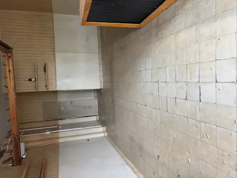 Local en Alquiler en Barrio Marina, $ 330.000