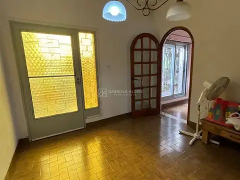 Depto Tipo Casa en Venta 42 años