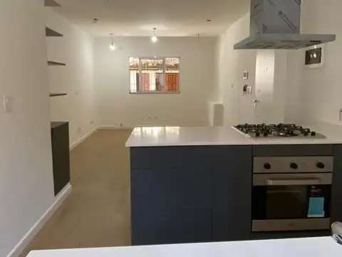 Depto Tipo Casa en Venta de 2 dormitorios