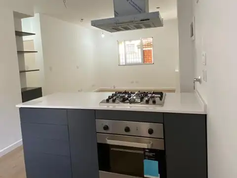 Depto Tipo Casa en Venta en Monte Castro, USD 179.000