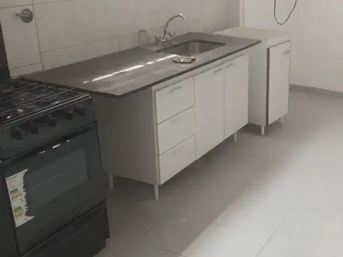 Depto Tipo Casa en Alquiler de 3 ambientes