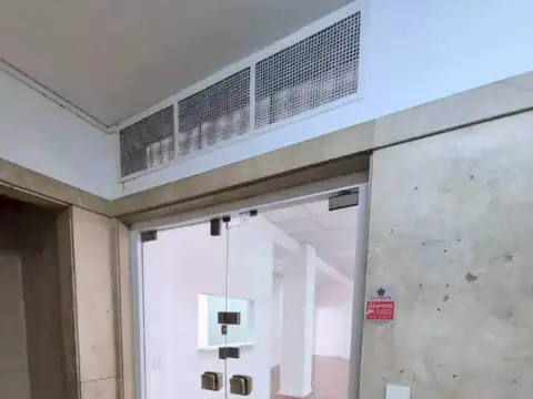 Oficina en Alquiler 60 años