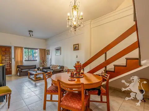 PH EN VENTA DE 6 AMBIENTES - PATIO - TERRAZA - BALCON - PLAYROOM - GARAGE - COLEGIALES
