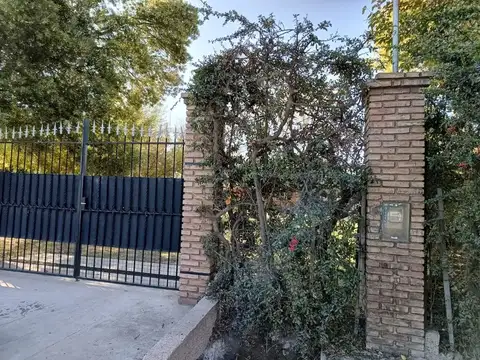 CABAÑA, QUINCHO Y PILETA EN LUNLUNTA, LOTE 1500 m2