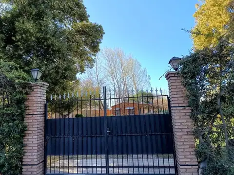 San Zenon y Remedios de Escalada de San Martín 400