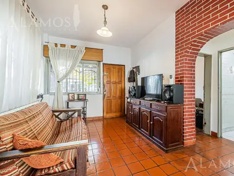 Depto Tipo Casa en Venta de 2 dormitorios