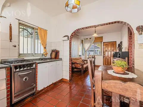 Depto Tipo Casa en Venta en Villa Luzuriaga, USD 69.999