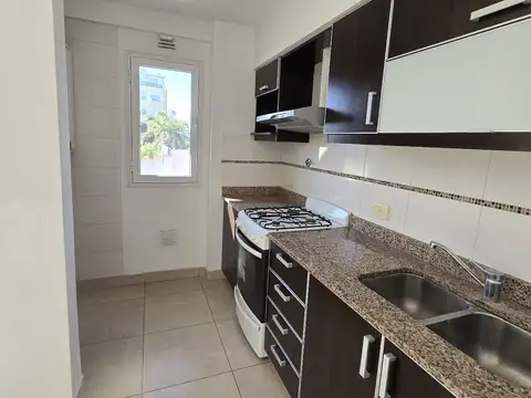 Departamento en Alquiler en Munro, $ 750.000