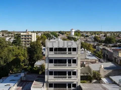 VENTA EN POZO DEPARTAMENTO 2 AMBIENTES DUPLEX EN BARADERO
