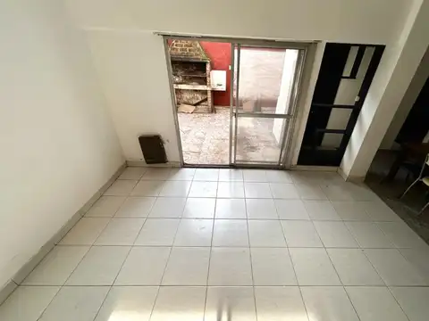 Depto Tipo Casa en Alquiler de 5 ambientes