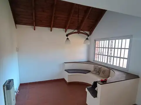 Depto Tipo Casa en Venta de 2 dormitorios
