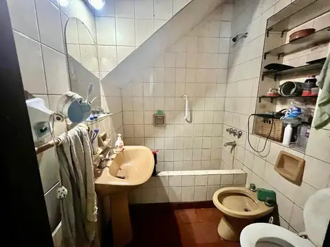 Depto Tipo Casa 6 ambientes con 3 baños