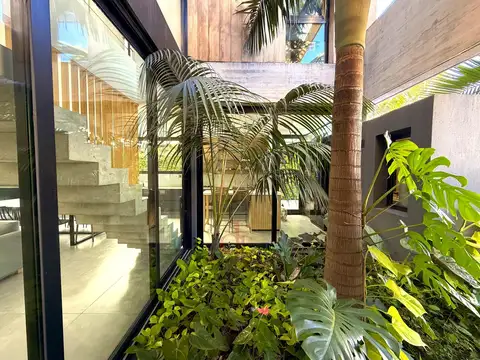 Casa en Venta en Malvinas Argentinas, USD 645.000