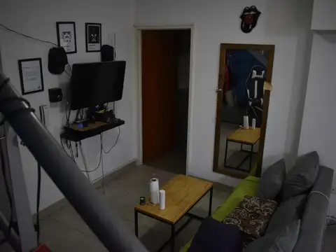 Casa 2 ambientes con 2 baños