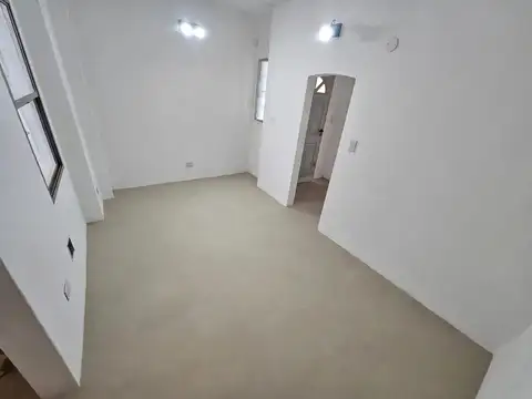 Depto Tipo Casa en Alquiler de 2 ambientes