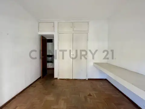 Departamento en Venta de 8 ambientes