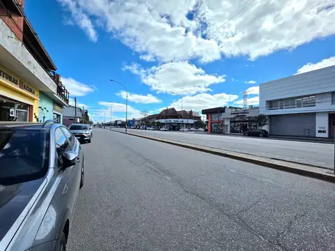 Av. Luro  al 6466