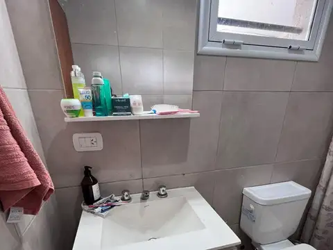 Depto Tipo Casa 2 ambientes con 1 baño