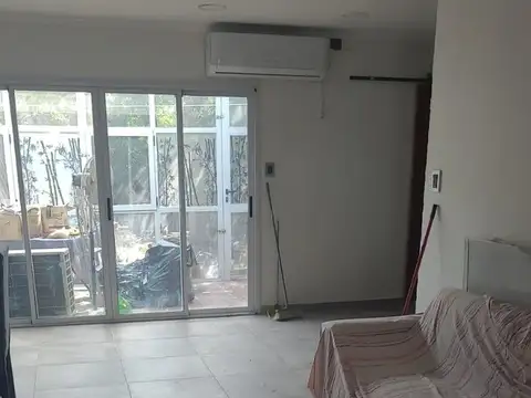 CASA EN VENTA EN TURDERA LOMAS DE ZAMORA